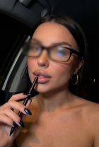 Вика, индивидуалка